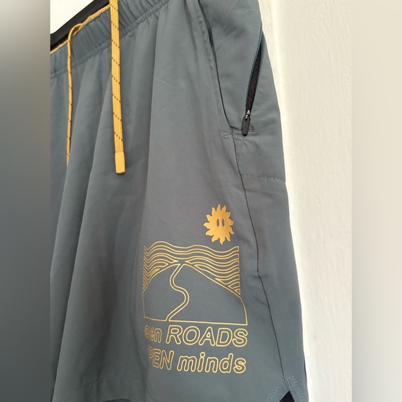 Roark Athletic Shorts in Green with Yellow Details - Picture 3 of 5